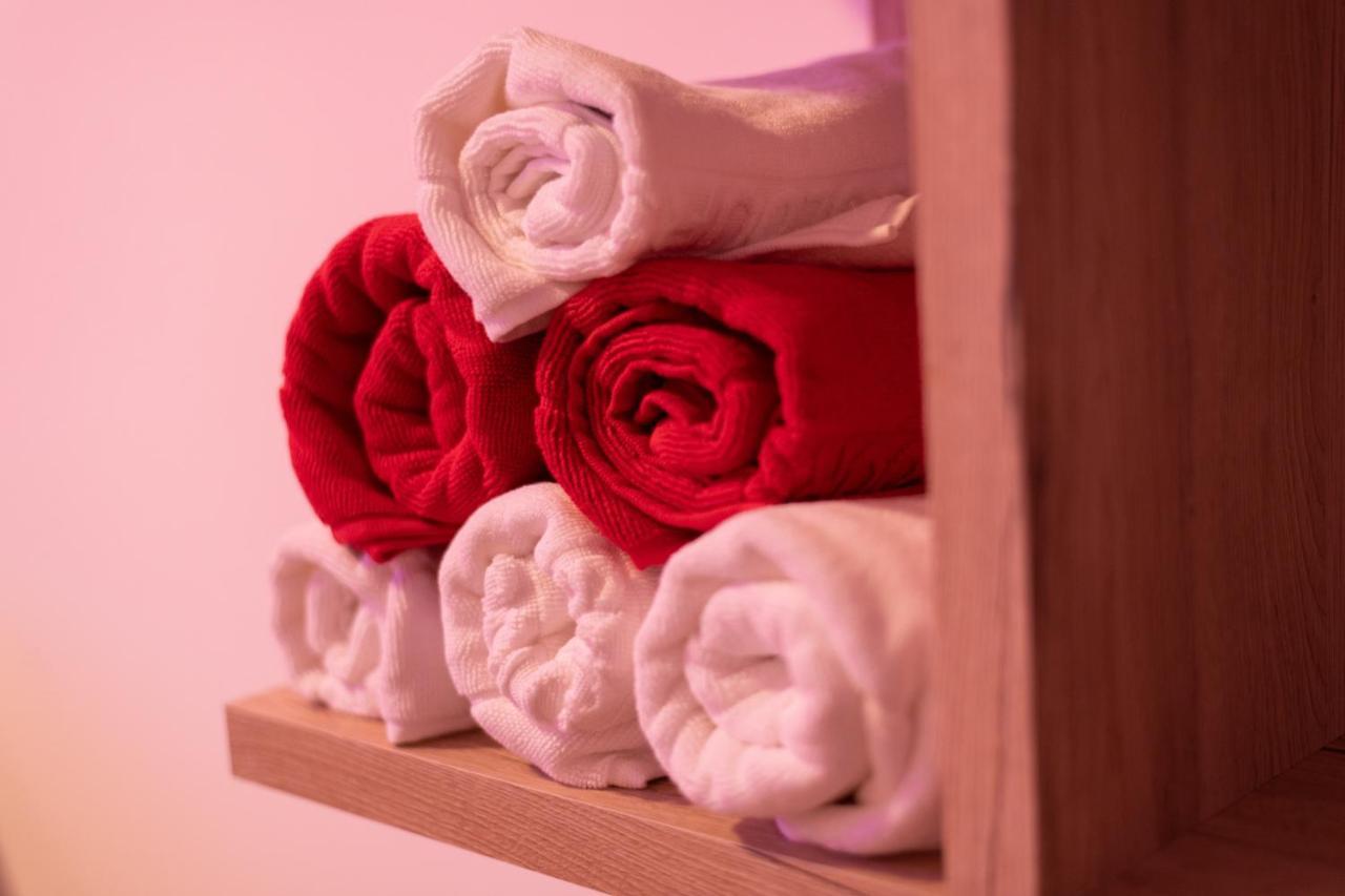 Romanticky Wellness Suite Hotel Heinz Dobris Exteriör bild
